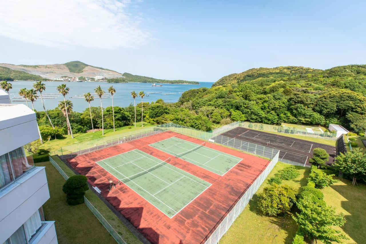 Wisterian Life Club Toba Hotel Exterior foto